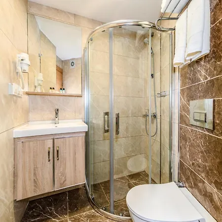 Seren 2 Hotel